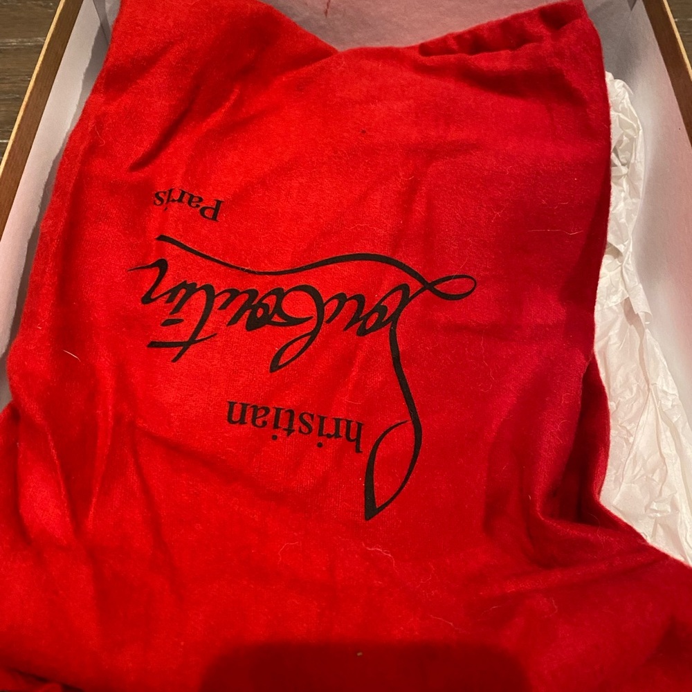 Authentic Louboutin booties - Picture 6 of 9